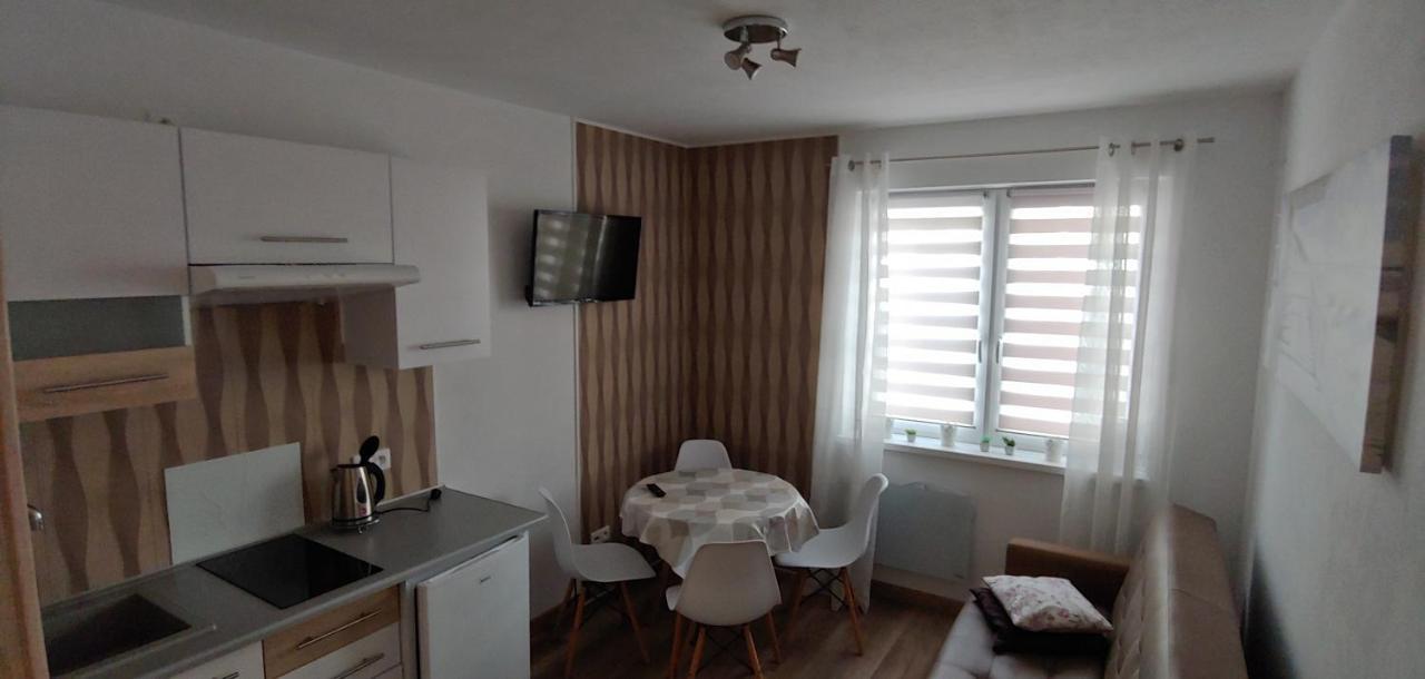 Lilka Apartamento Debina  Exterior foto